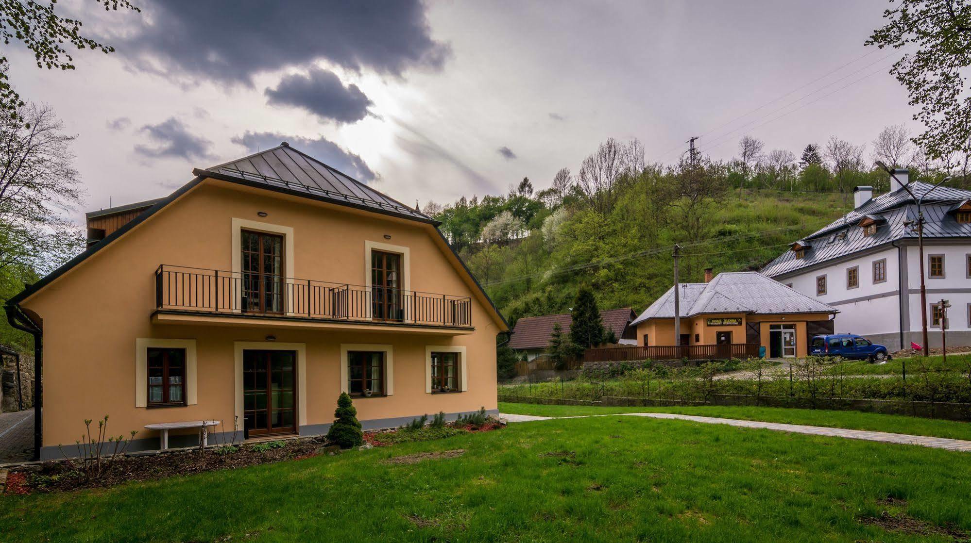 Apartmany Weissov Dom Banská Štiavnica Exterior foto